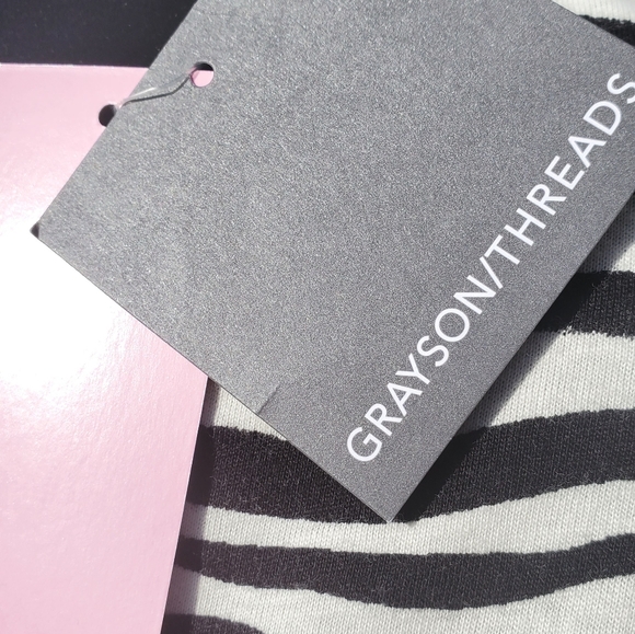 Grayson Threads Zebra Crop Top - Picture 4 of 9